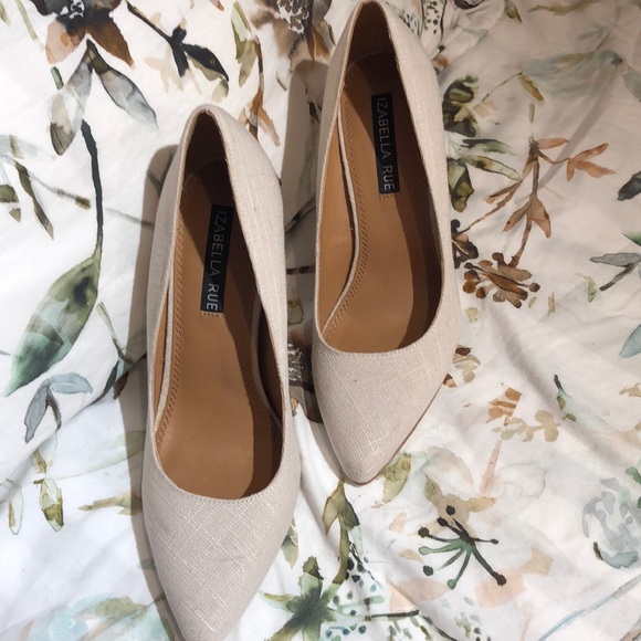 Beige high heel - Picture 2 of 2